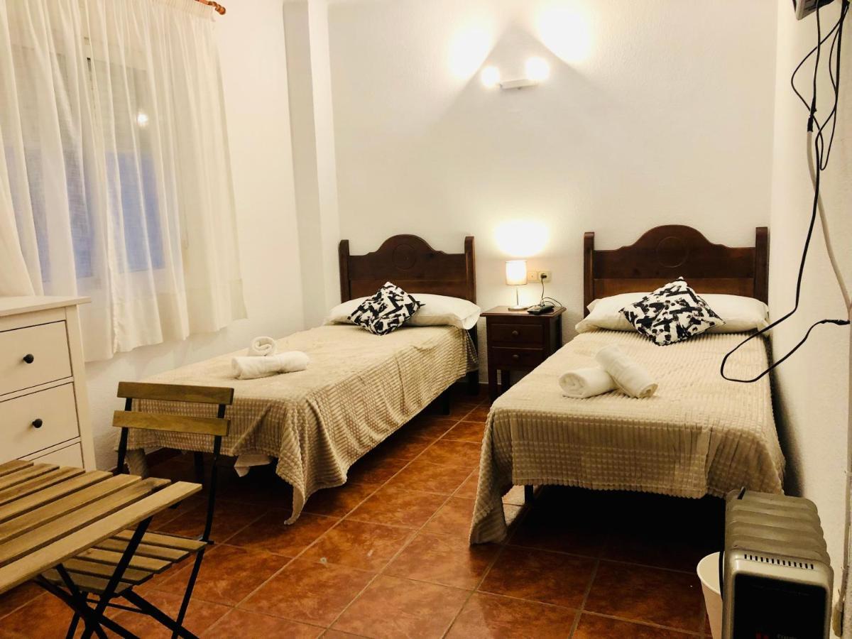 Low Cost Rooms Malaga River 외부 사진
