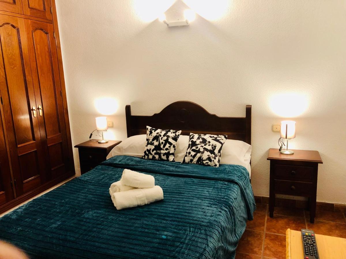 Low Cost Rooms Malaga River 외부 사진