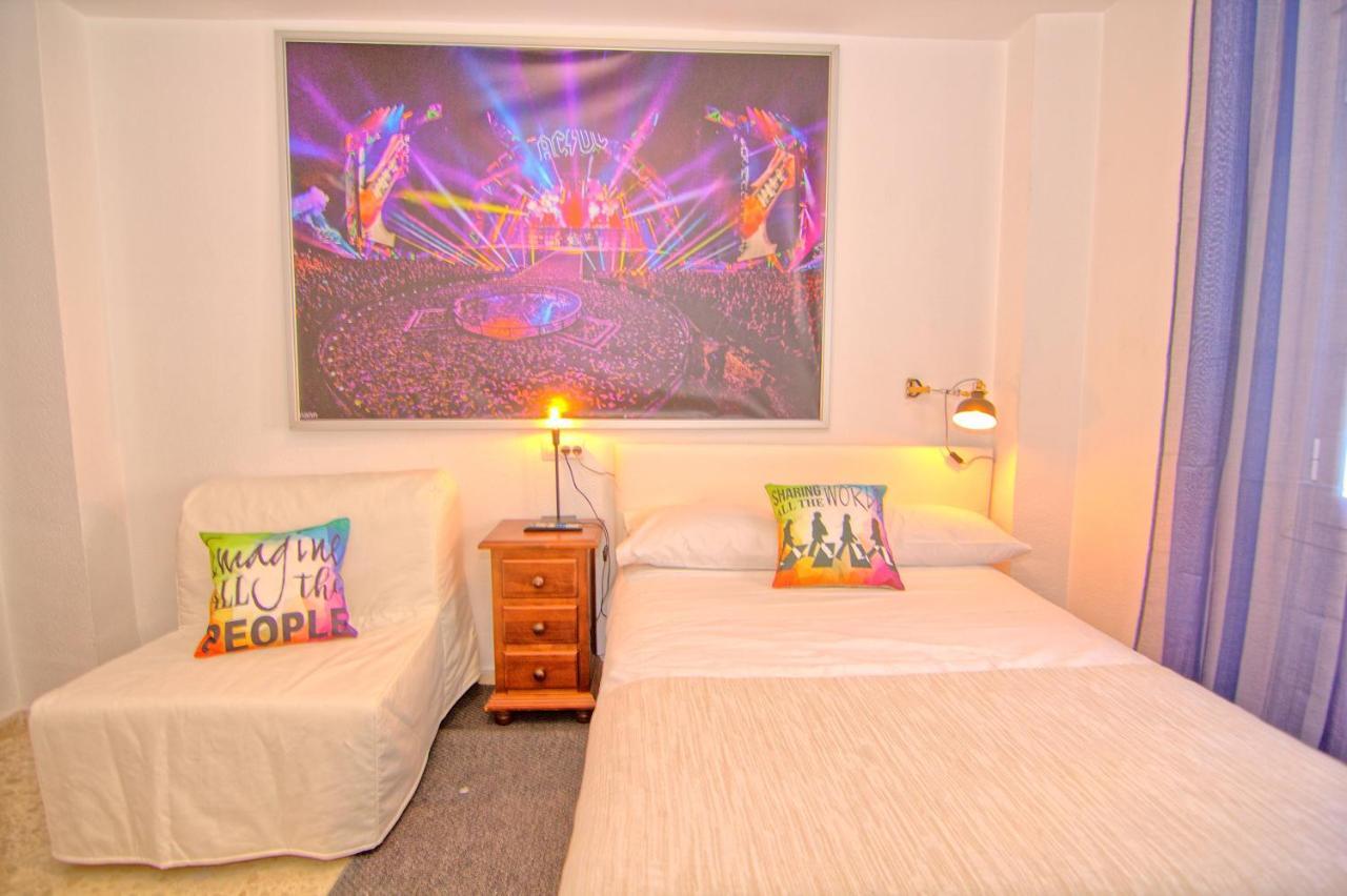 Low Cost Rooms Malaga River 외부 사진