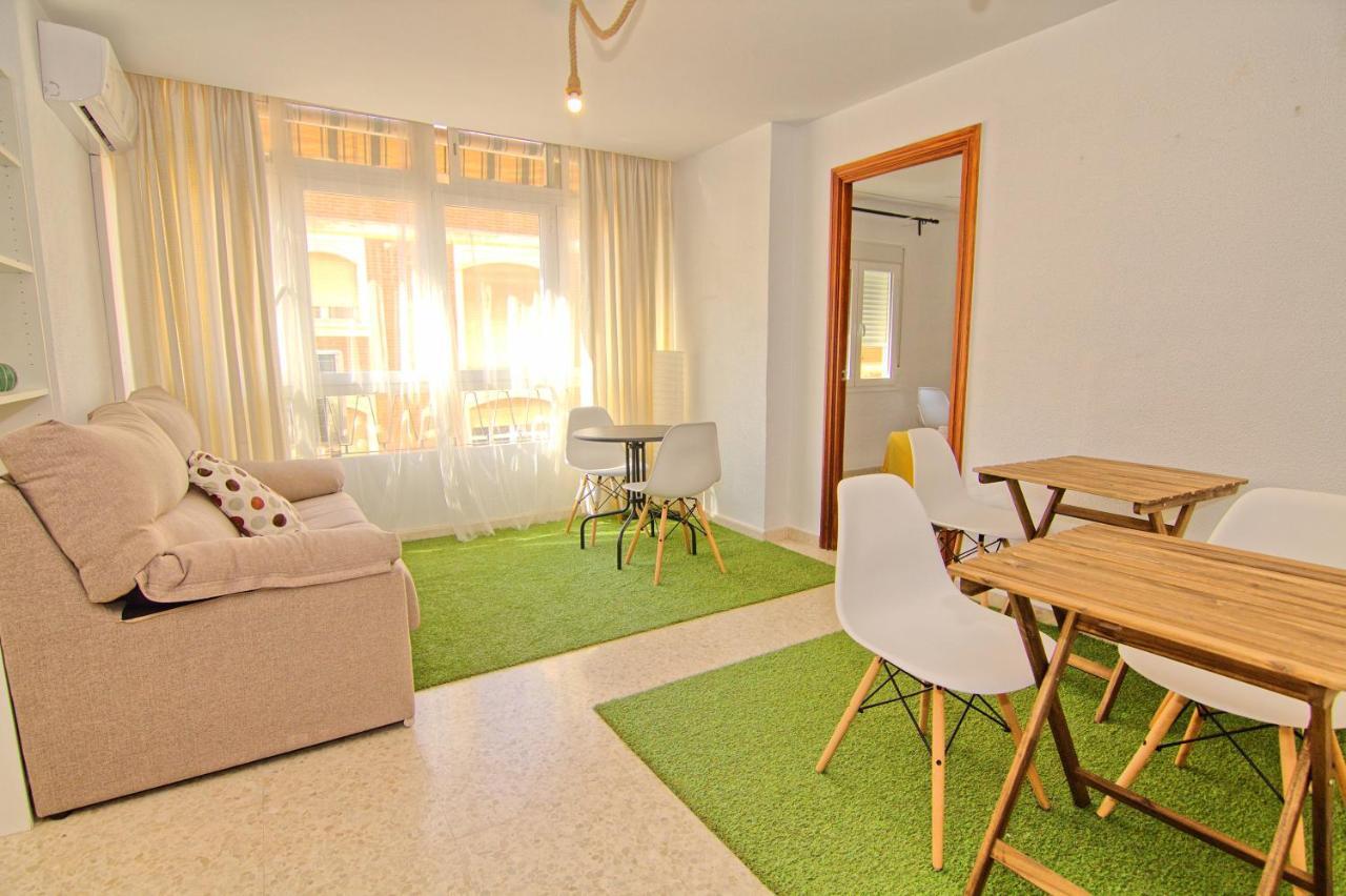 Low Cost Rooms Malaga River 외부 사진
